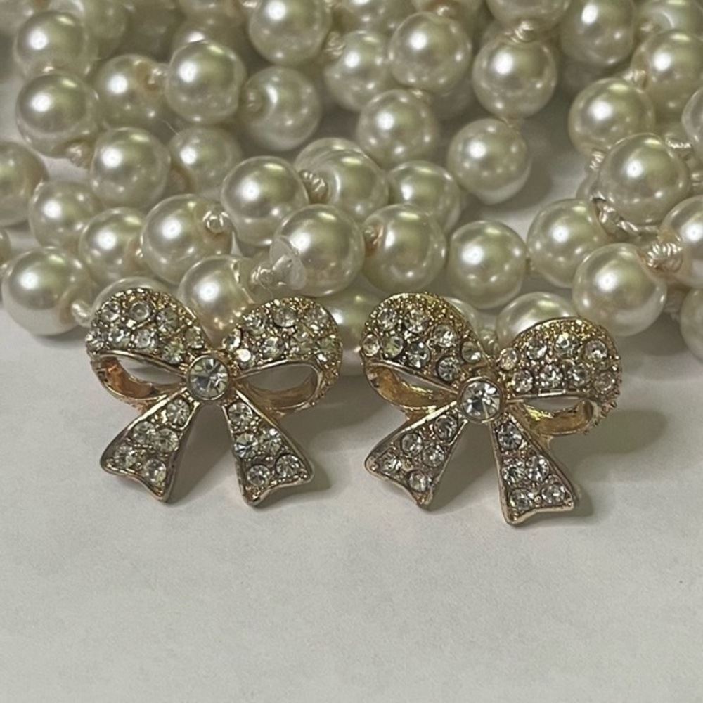Estate Chic Gold Chunky Bows RIBBON and Sparkling CZ Crystal Post Earrings c3